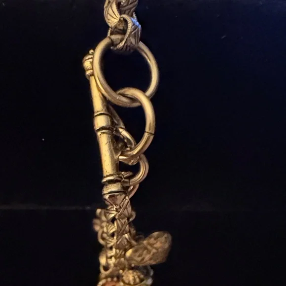 Gold-Tone AdjusGold Adjustable Floral Charm Bracelet🤩SEE OFFER IN DESCRIPTION🤩 - Picture 10 of 11